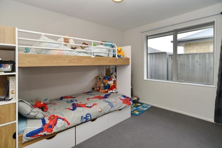 Photo of property in 14 Cleland Crescent, Kaiapoi, 7630