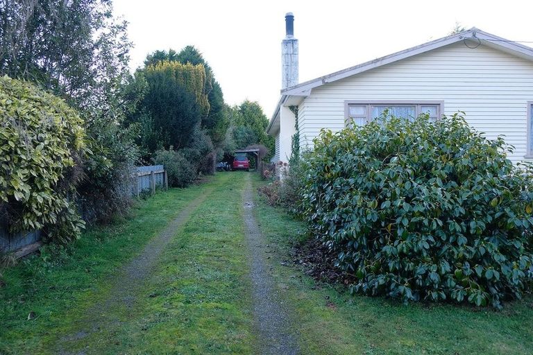 Photo of property in 4 Erskine Street, Tuatapere, 9620