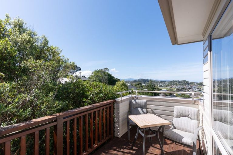Photo of property in 15 Birch Street, Johnsonville, Wellington, 6037