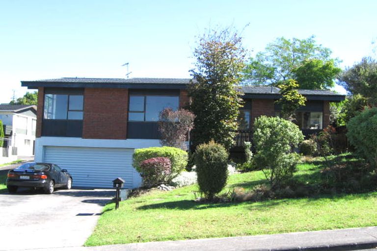 Photo of property in 5 Nui Mana Place, Te Atatu South, Auckland, 0610