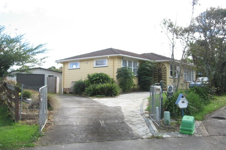 Photo of property in 23 Manapouri Place, Pakuranga Heights, Auckland, 2010