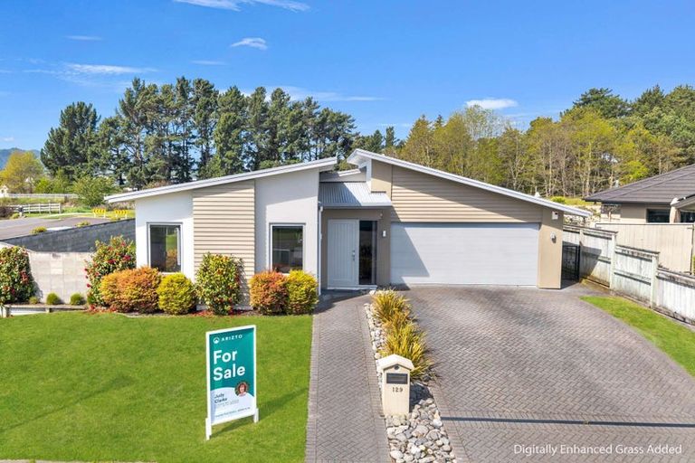 Photo of property in 129 Victory Drive, Wharewaka, Taupo, 3330