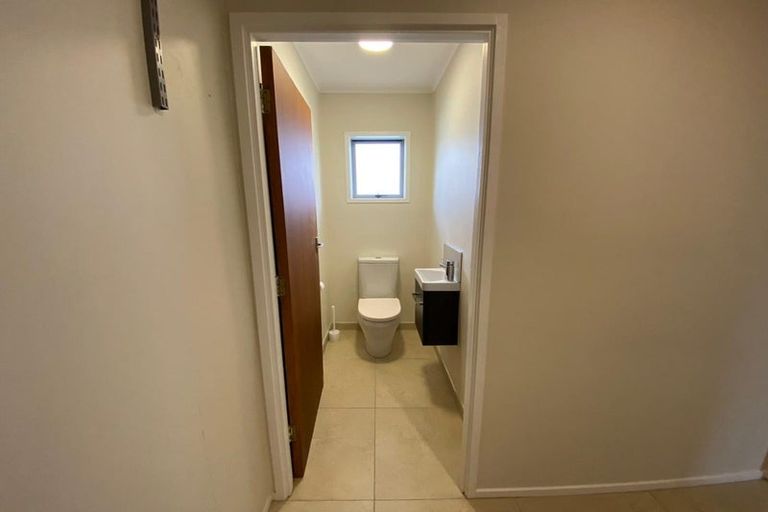 Photo of property in 2/15 O'halloran Road, Howick, Auckland, 2014