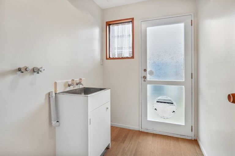 Photo of property in 87 Hawthornden Road, Avonhead, Christchurch, 8042