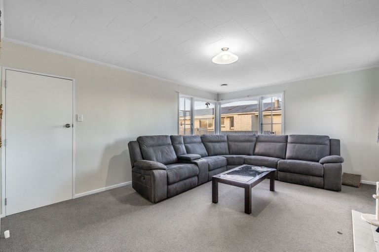 Photo of property in 10 Bruce Street, Waikiwi, Invercargill, 9810
