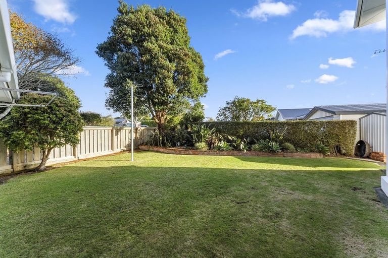 Photo of property in 407 Devon Street West, Lynmouth, New Plymouth, 4310