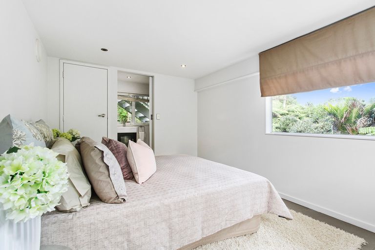 Photo of property in 67 Park Road, Titirangi, Auckland, 0604