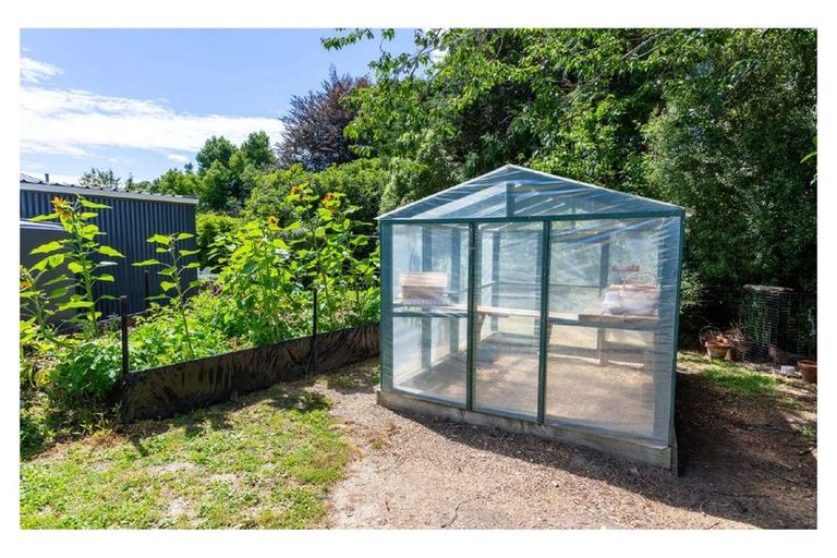 Photo of property in 54 Alfredton Road, Eketahuna, 4900