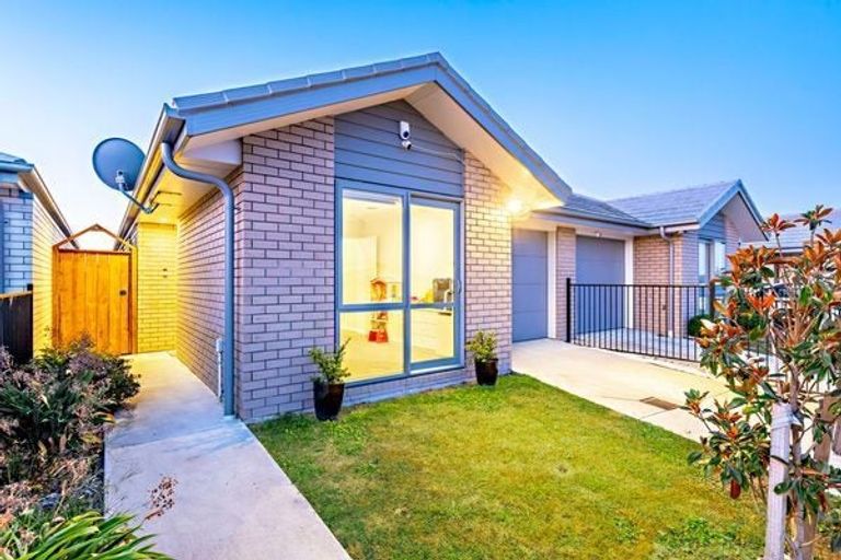 Photo of property in 16 Huamanu Street, Pukekohe, 2120