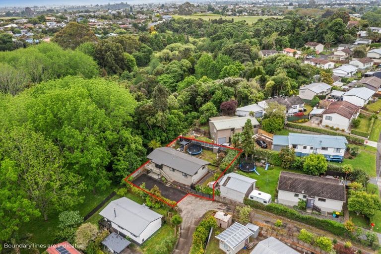 Photo of property in 52 Langstone Street, Welcome Bay, Tauranga, 3112