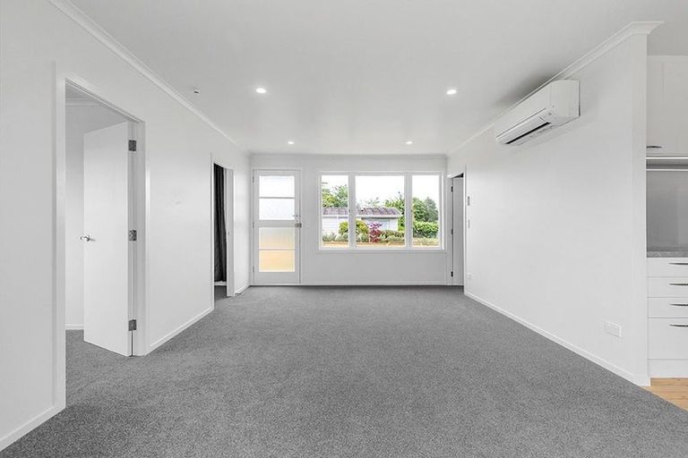 Photo of property in 2 Toi Grove, Turangi, 3334