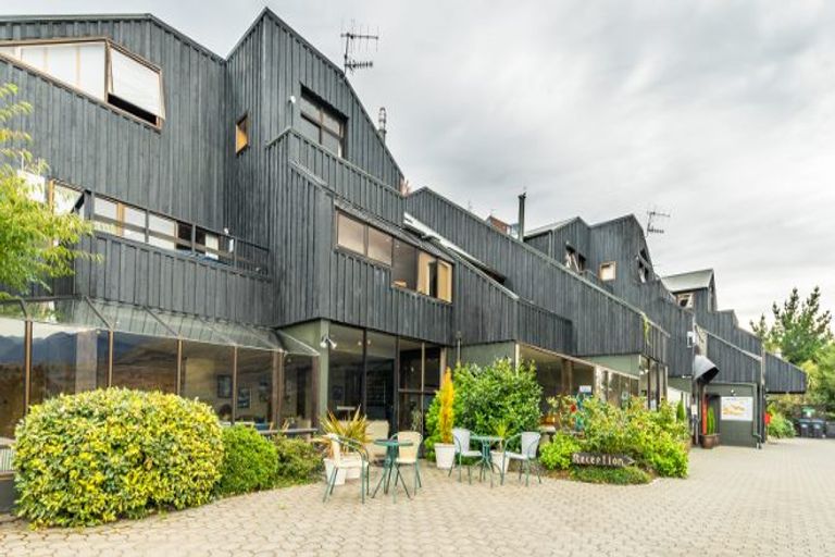 Photo of property in 20/67u Goldfield Heights, Queenstown, 9300