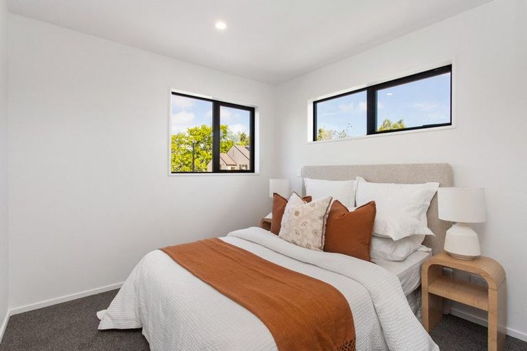 Photo of property in 92b Memorial Avenue, Ilam, Christchurch, 8053