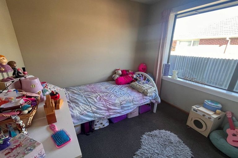 Photo of property in 19 Blankney Street, Hornby, Christchurch, 8042