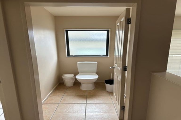 Photo of property in 11 Milford Street, Aotea, Porirua, 5024