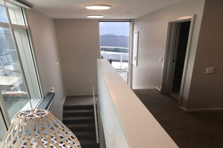 Photo of property in Ink'd, 10/19u Pirie Street, Mount Victoria, Wellington, 6011