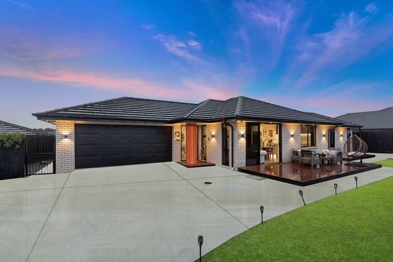 Photo of property in 62 Helenvale Crescent, Pokeno, 2402