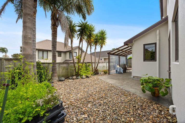 Photo of property in 34a Bleakhouse Road, Howick, Auckland, 2014