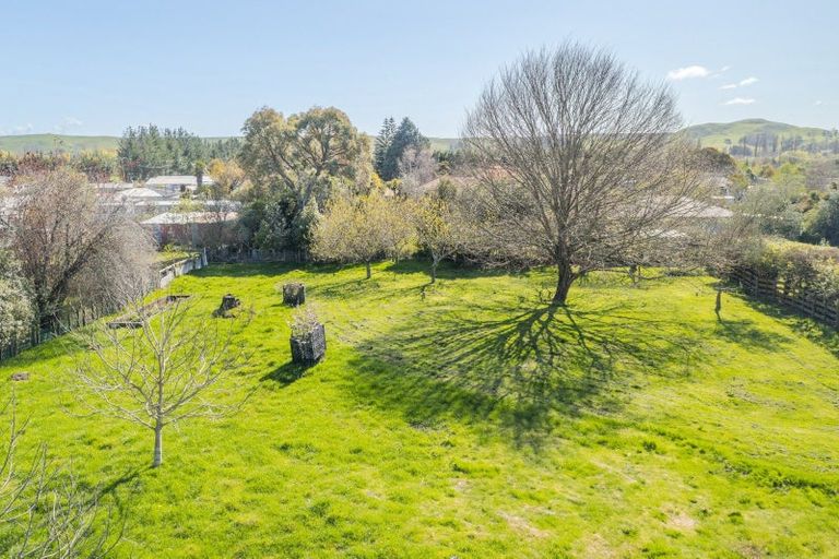 Photo of property in 18 Hatuma Road, Waipukurau, 4200