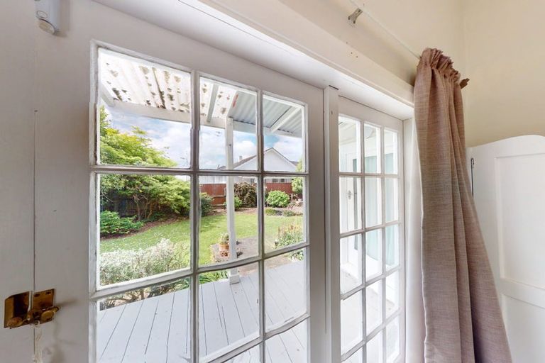 Photo of property in 540 Pioneer Highway, Highbury, Palmerston North, 4412