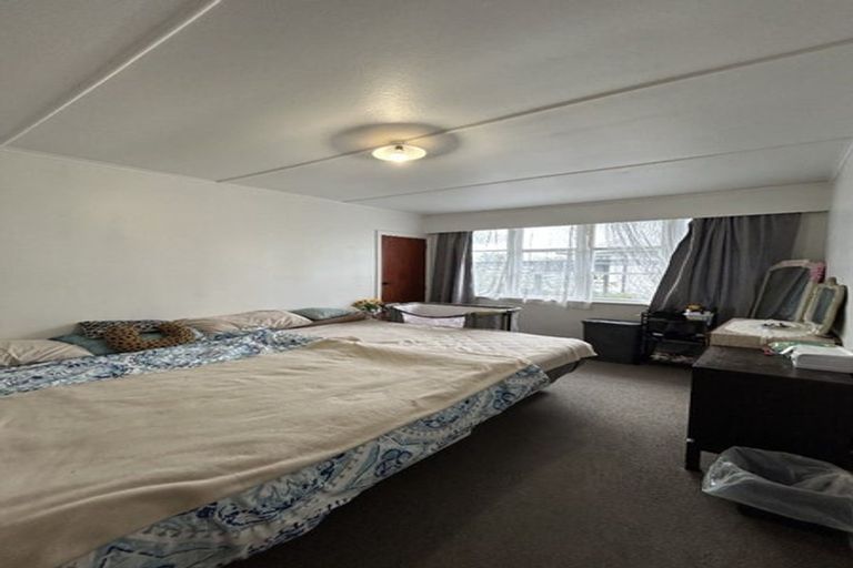 Photo of property in 166 Cole Street, Masterton, 5810