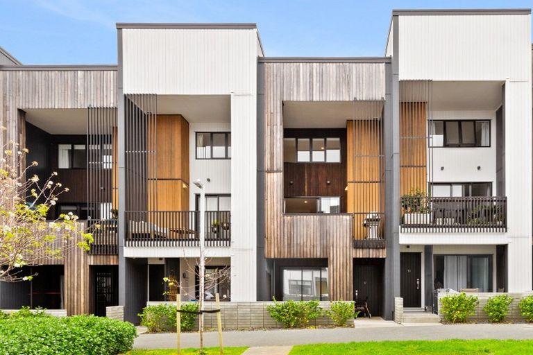 Photo of property in 59 Rangihina Road, Hobsonville, Auckland, 0616