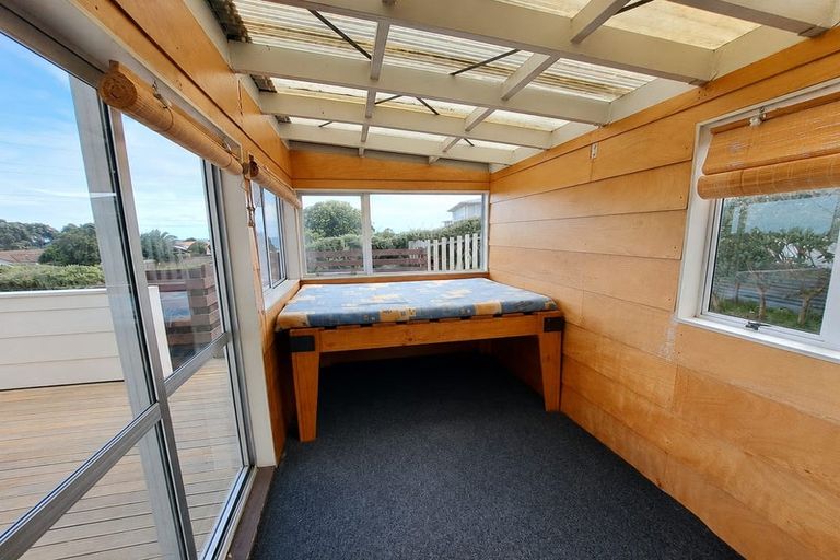 Photo of property in 65 Marama Crescent, Spotswood, New Plymouth, 4310