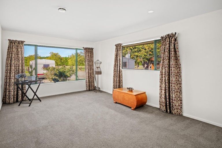 Photo of property in 279 School Road, West Eyreton, Rangiora, 7475