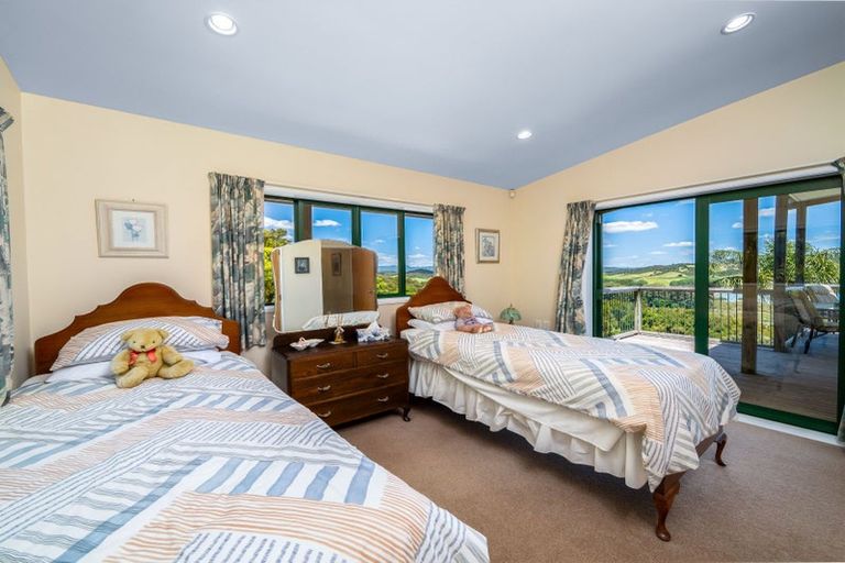 Photo of property in 264a Kempthorne Road, Russell, 0272