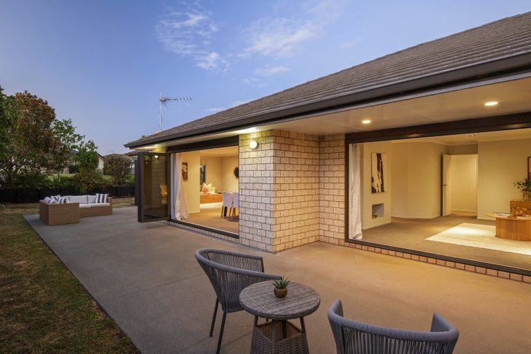 Photo of property in 47 Abby Close, Pukekohe, 2120