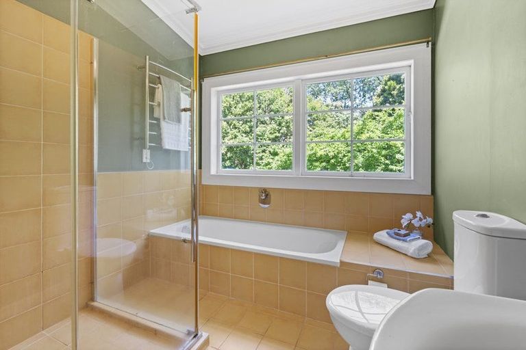 Photo of property in 2 Centennial Park Road, Wellsford, 0900