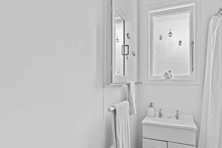 Photo of property in 28 Kotuku Place, Tokoroa, 3420