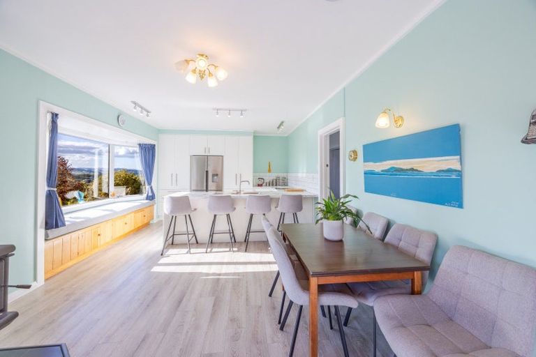 Photo of property in 89 Tiffen Lane, Waipawa, 4210