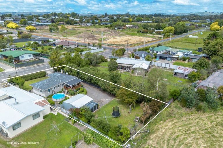 Photo of property in 112 Racecourse Road, Waipukurau, 4200
