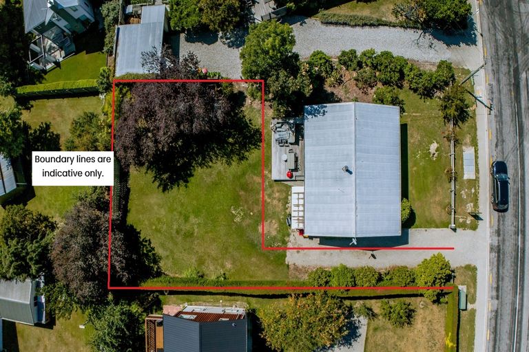 Photo of property in 126 Aubrey Road, Wanaka, 9305
