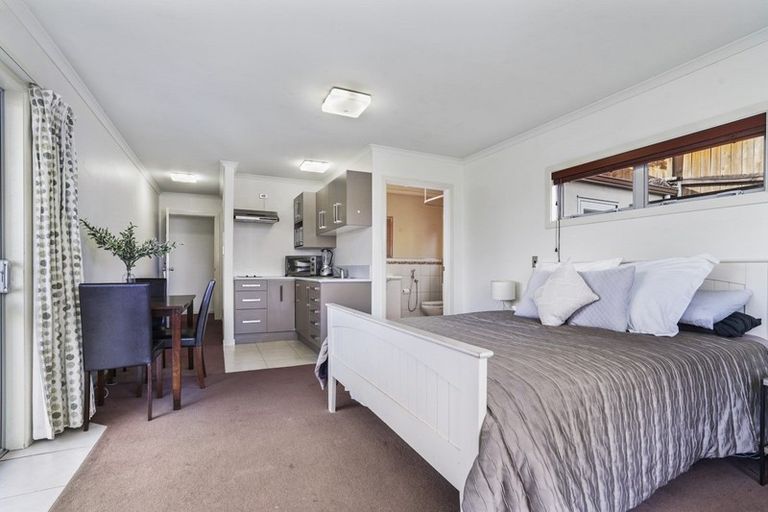 Photo of property in 102 Rototuna Road, Rototuna, Hamilton, 3210