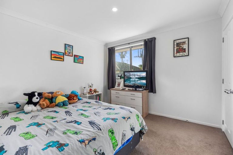 Photo of property in 6 Blossom Grove, Papamoa Beach, Papamoa, 3118