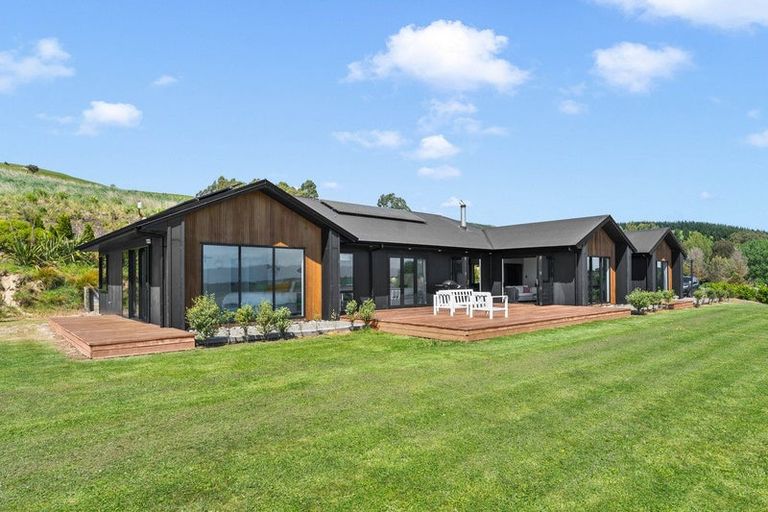 Photo of property in 1031 Lake Ferry Road, Dyerville, Martinborough, 5781