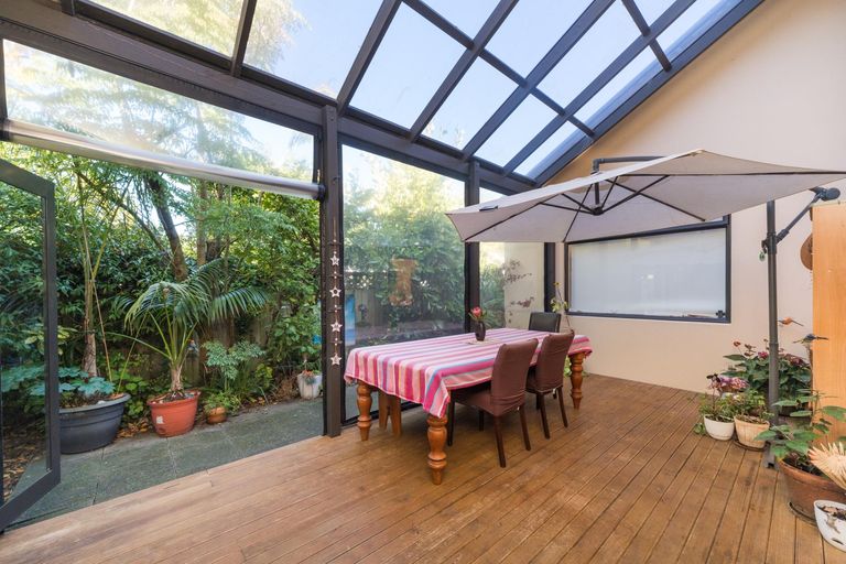 Photo of property in 14 Batt Street, West End, Palmerston North, 4410