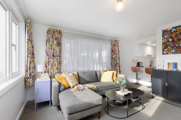 Photo of property in 5/18 Agra Crescent, Khandallah, Wellington, 6035