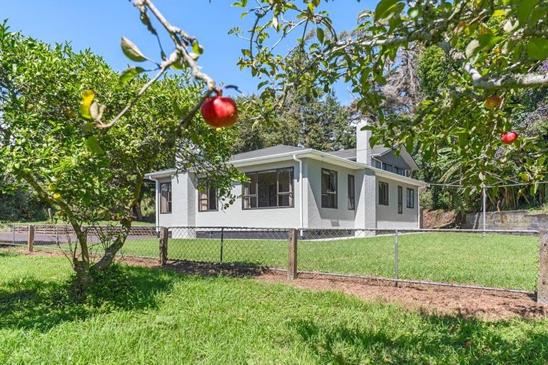 Photo of property in 472 Junction Road, Burgess Park, New Plymouth, 4371