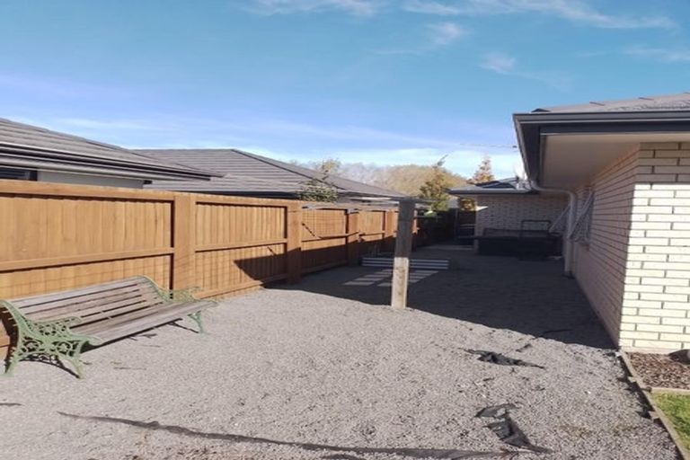 Photo of property in 71 Bradwell Crescent, Halswell, Christchurch, 8025