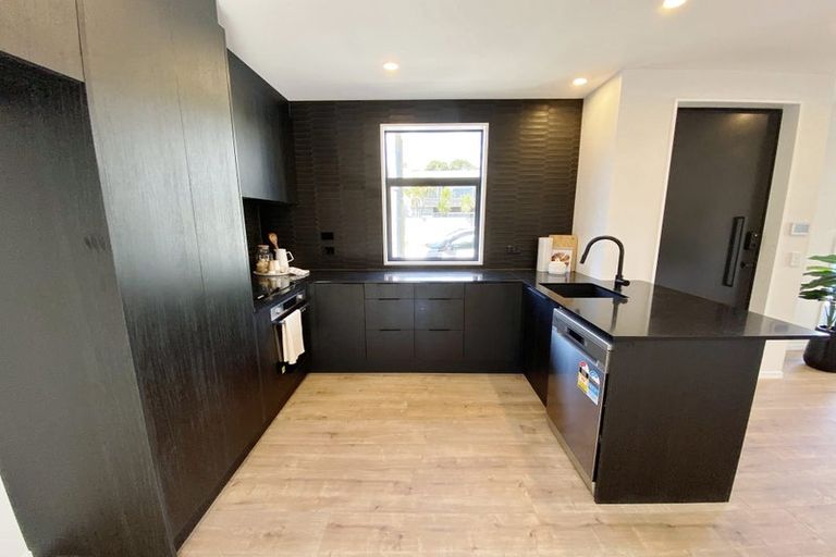 Photo of property in 4/57 Carlton Mill Road, Merivale, Christchurch, 8014