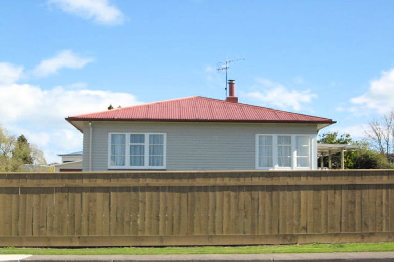 Photo of property in 16 Tavistock Road, Waipukurau, 4200