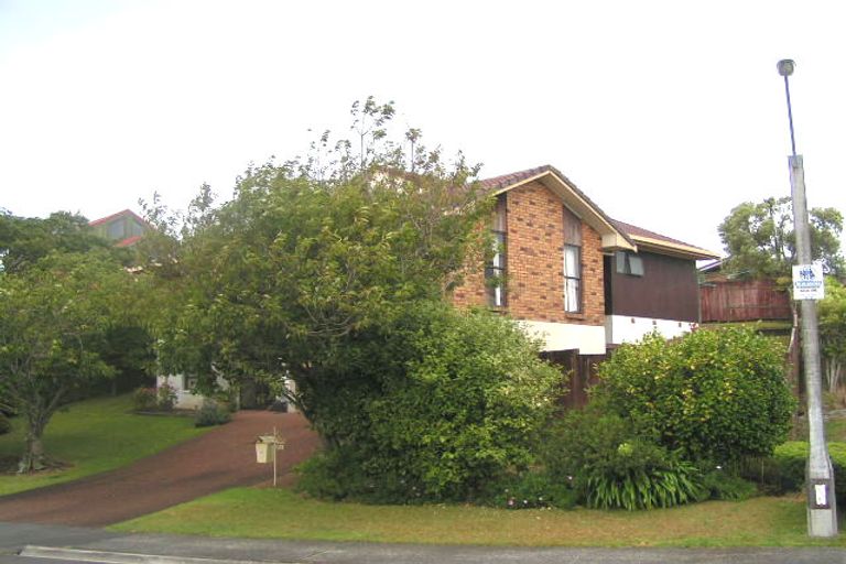 Photo of property in 39 Lyttelton Avenue, Forrest Hill, Auckland, 0620