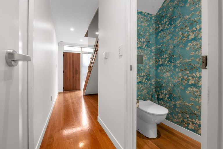 Photo of property in 2/22 Dawson Street, Hamilton East, Hamilton, 3216