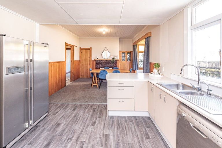 Photo of property in 12 Holyoake Street, Whanganui East, Whanganui, 4500
