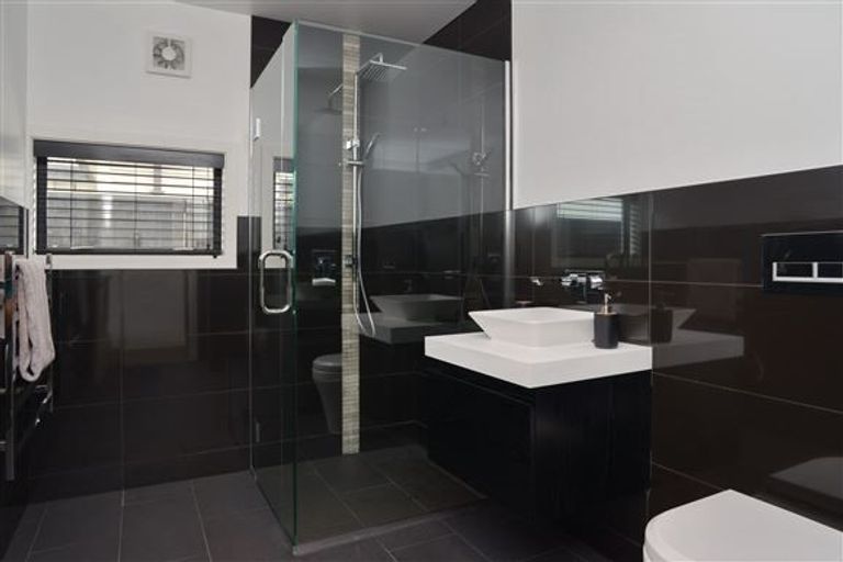 Photo of property in 33 Peak Crescent, Kaiapoi, 7630