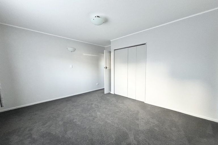 Photo of property in 15a Cypress Drive, Maungaraki, Lower Hutt, 5010
