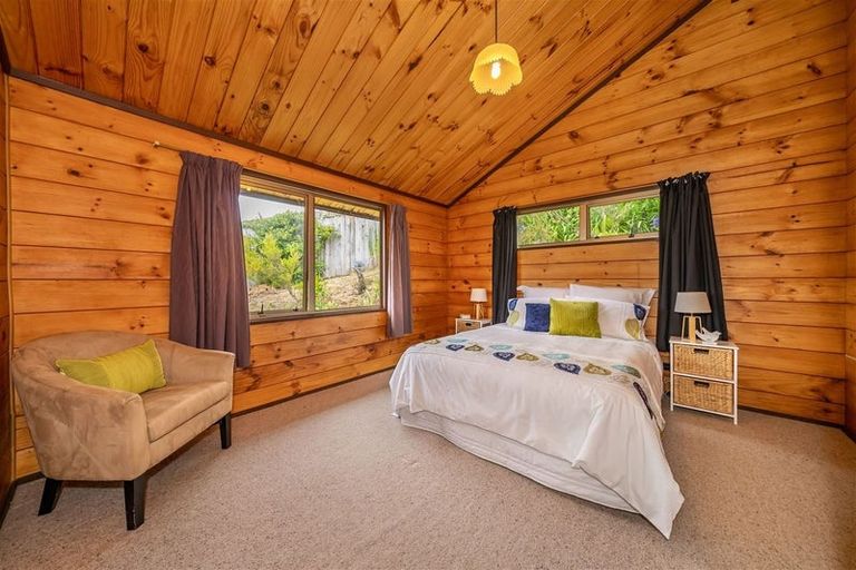 Photo of property in 13a Terminus Street, Silverstream, Upper Hutt, 5019